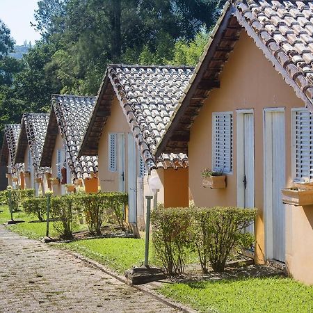 Hôtel Chalés Dois Amores à Águas de São Pedro Extérieur photo