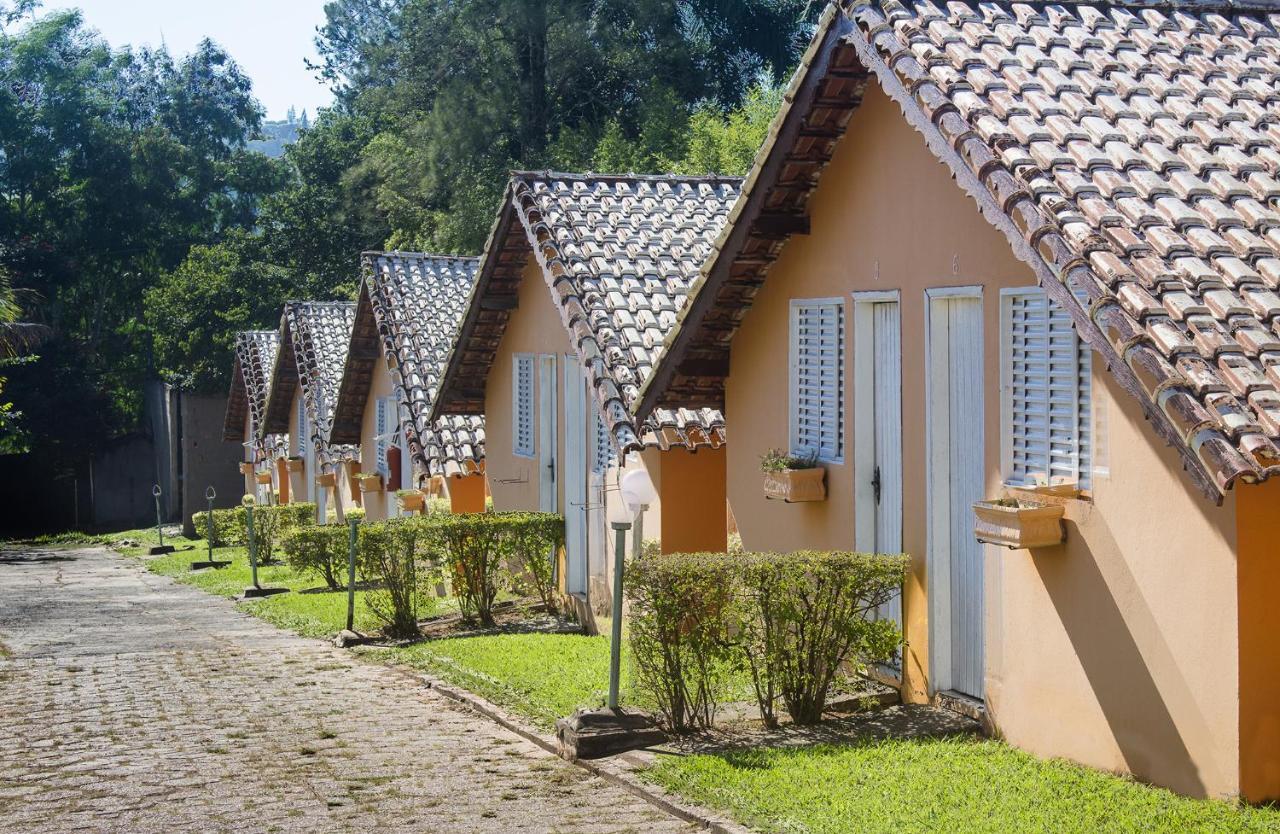 Hôtel Chalés Dois Amores à Águas de São Pedro Extérieur photo